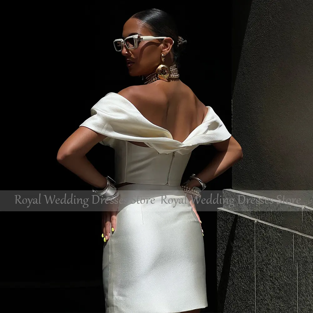 Modern Wedding Dress Mini Off the Shoulder V Neck Sexy  Gowns Crop Top 2 Pieces Ivory Satin Bridal Dresses with Pockets