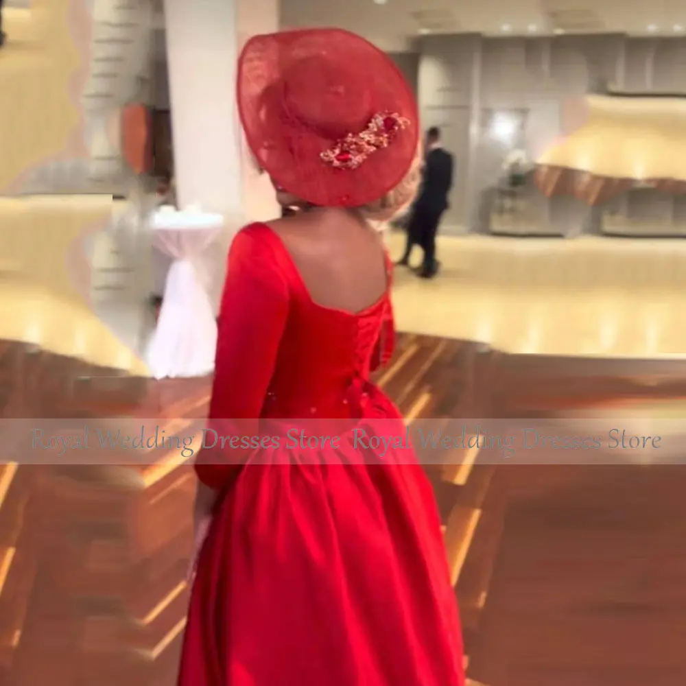 Sexy Red Satin Cocktail Dress for Women Beading Mini Short Sweetheart Cocktail Gown Sheath Long Sleeve Party Gown