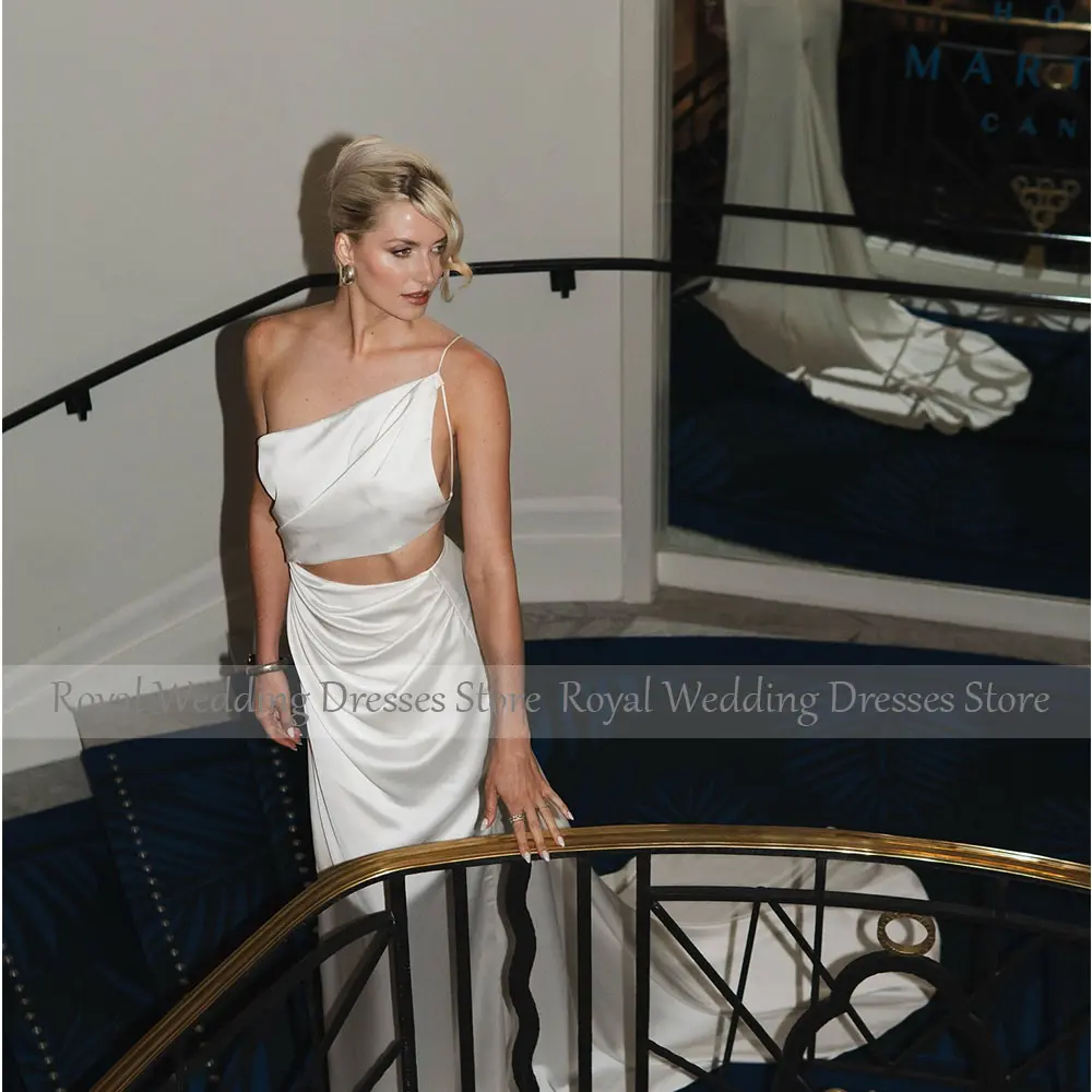 Mermaid Ivory Satin Wedding Dress One Shoulder Satin Sexy Bridal Dresses Sleeveless Floor Length Slit  Wedding Guest  Gowns