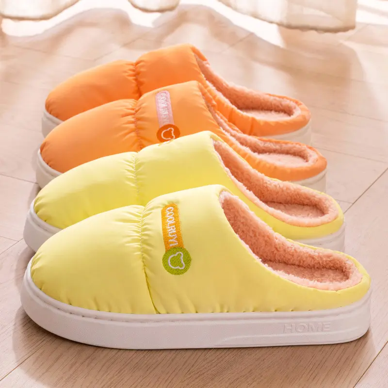 2025 Winter Couple Waterproof Lightweight Slippers Warm Soft Plush Women's Rootless Slides Men's Home Casual Cotton Shoes