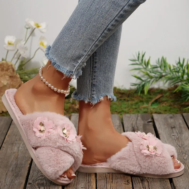Elegant Flower Decoration Furry Slippers Women 2025 Winter Fashion Cross Strap Faux Fur Indoor Slides Soft Short Plush Slippers
