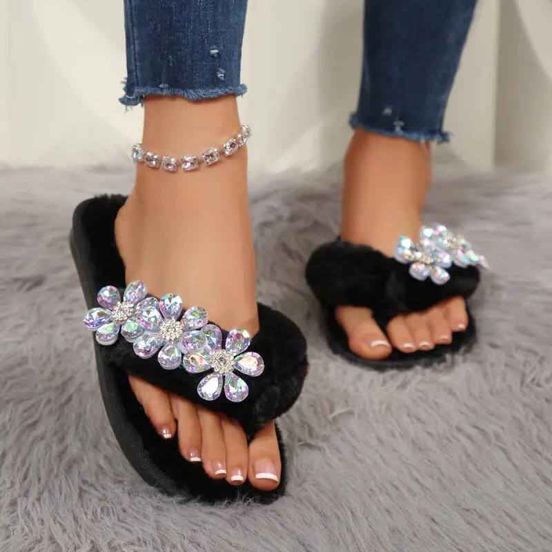 Luxury Glitter Flower Faux Fur Flip Flops Women 2025 Winter Soft Thick Bottom Cotton Indoor Slippers Warm Short Plush Slippers
