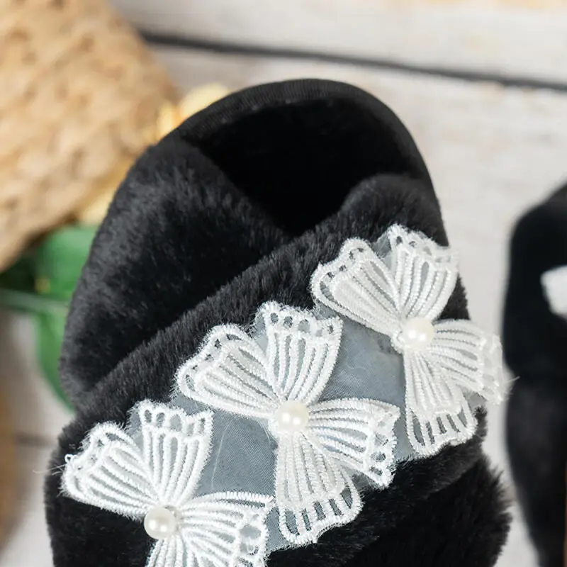 Sweet Lace Bowknot Decoration Furry Slides Women 2025 Winter Faux Fur Cross Strap Indoor Slippers Warm Short Plush Slippers