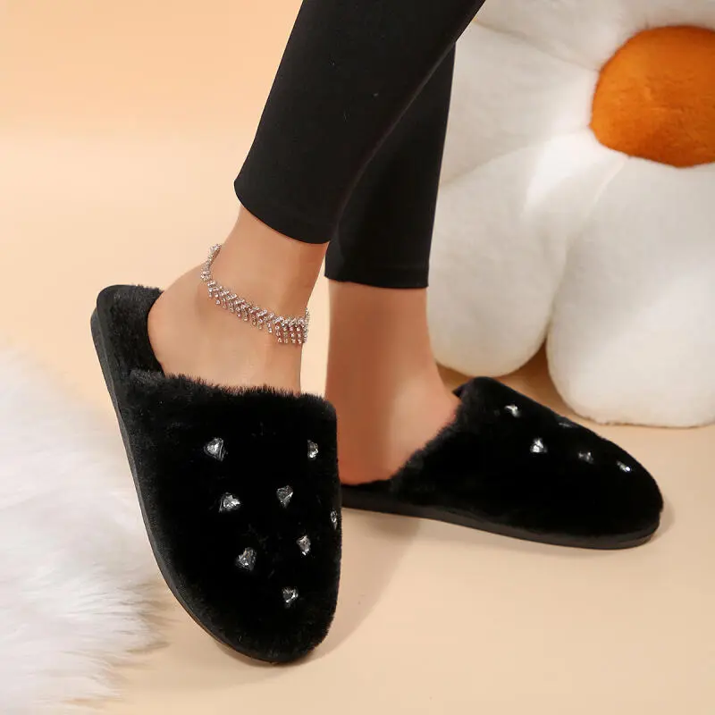 Fashion Glitter Heart Decoration Furry Mules Slippers Women 2025 Winter Warm Short Plush Cover Toe Slippers Soft Fur Slippers