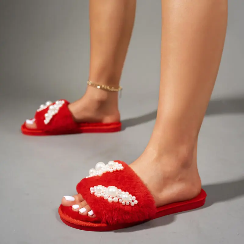 Luxury Pearl Decoration Red Furry Slippers Women 2025 Winter Warm Short Plush Non Slip Indoor Slippers Soft Flat Heel Slides