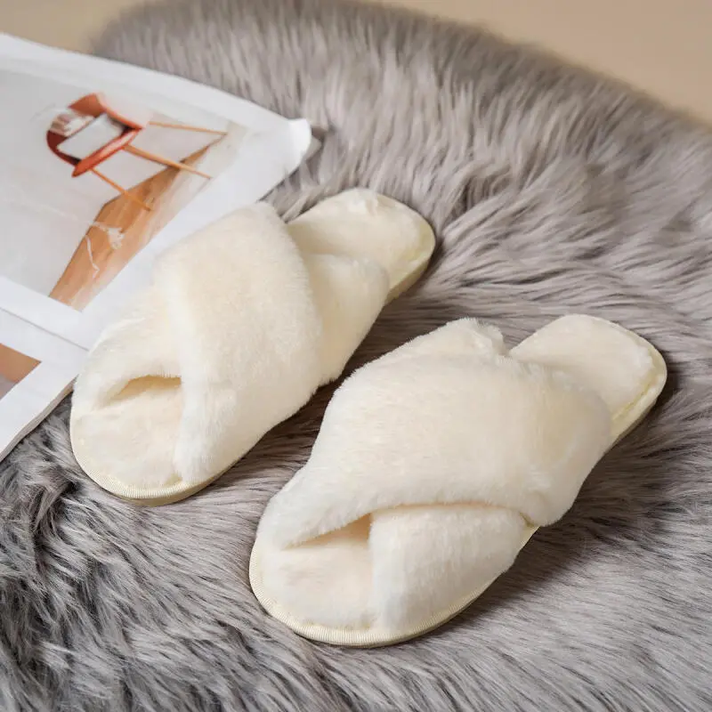 Elegant Solid Beige Faux Fur Slippers Women 2025 Winter Warm Short Plush Indoor Slides Soft Sole Non Slip Bedroom Slippers