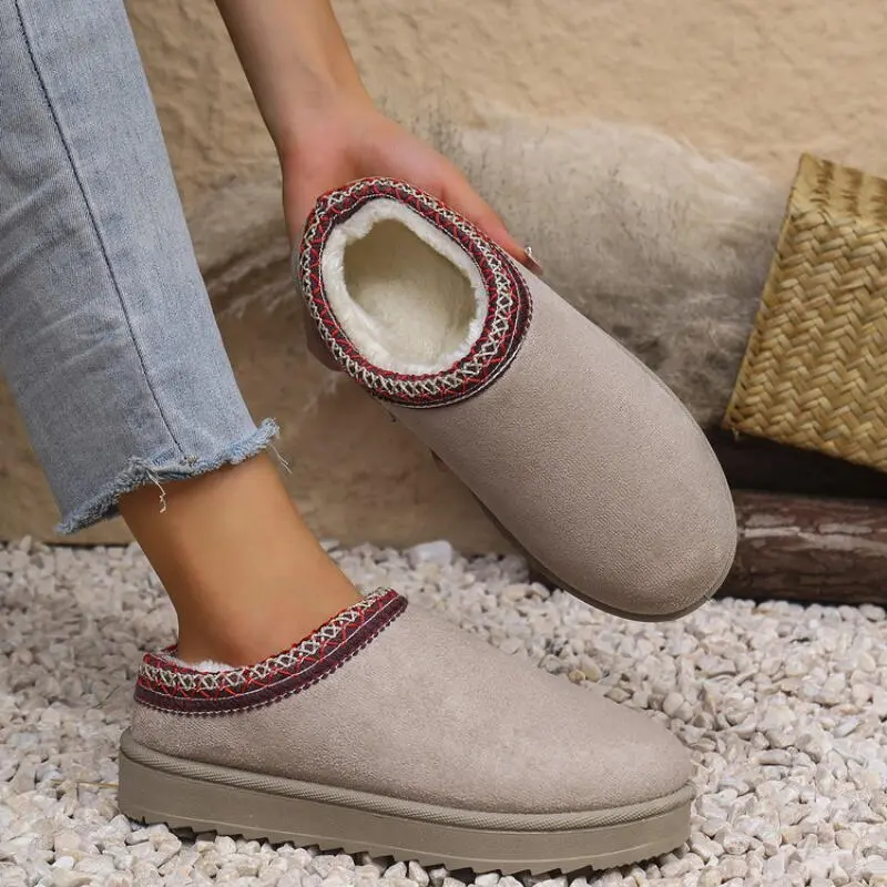 Bohemia Embroidery Cotton Indoor Slides Women 2025 Winter Soft Thick Bottom Non Slip Slippers Warm Short Plush Bedroom Slippers