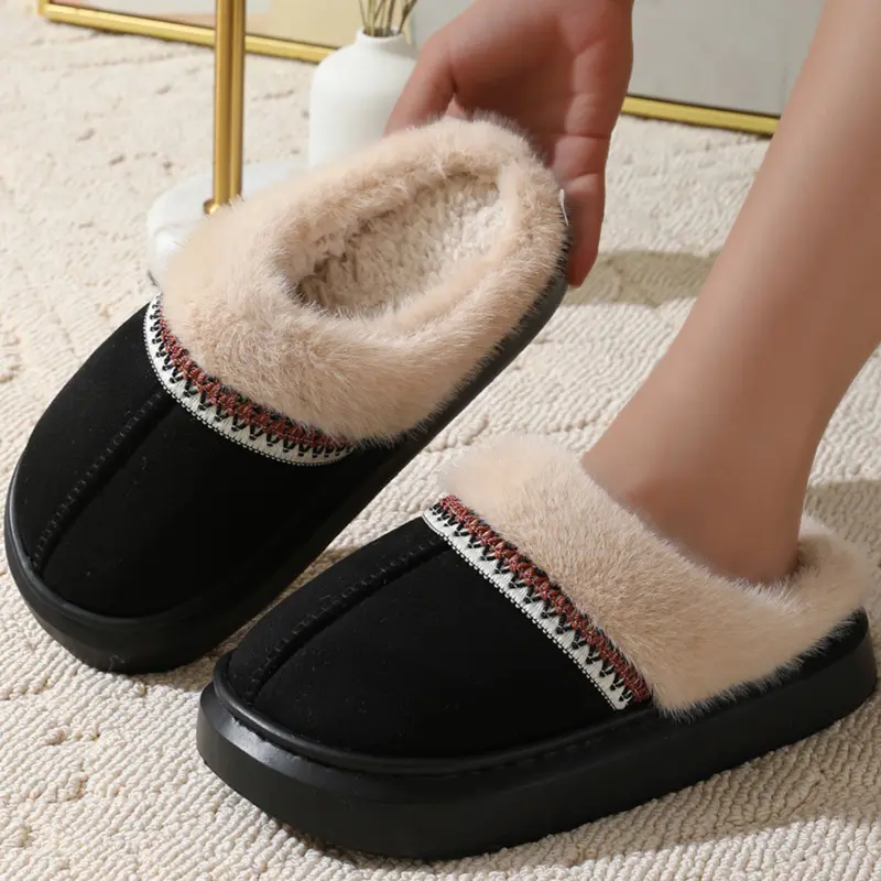 Women's Winter Faux Fur Mules Slides 2025 Warm Cashmere Thick Bottom Cotton Slippers Bohemian Soft Short Plush Indoor Slipperss