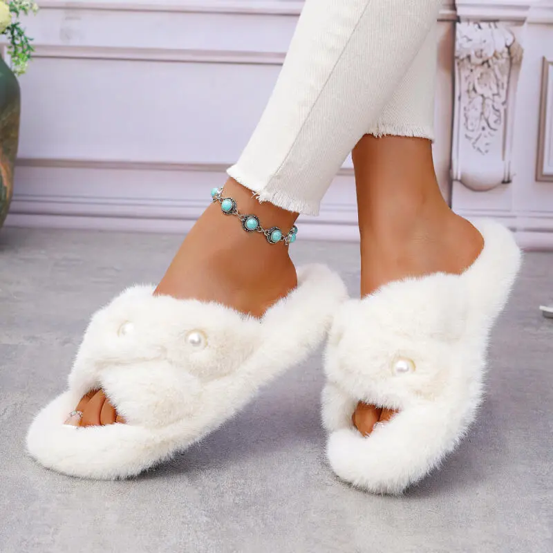Luxury Big Pearl Decoration Faux Fur Slides Women 2025 Winter Fashion Cross Strap Furry Slides Comfort Non Slip Indoor Slippers