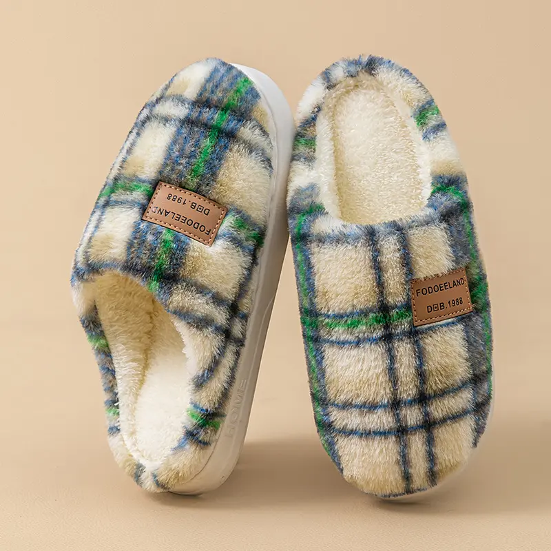 Mix Color Plaid Furry Indoor Slippers Women 2025 Winter Warm Plush Soft Sole Couple Slippers Comfort Non Slip Fluffy Fur Slides