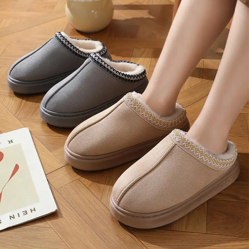 New Women's Fashion Fluffy Thick Platform Slippers 2025 Winter Plush Warm Cotton Soft Sole Non-Slip Unisex Slides for Ladies