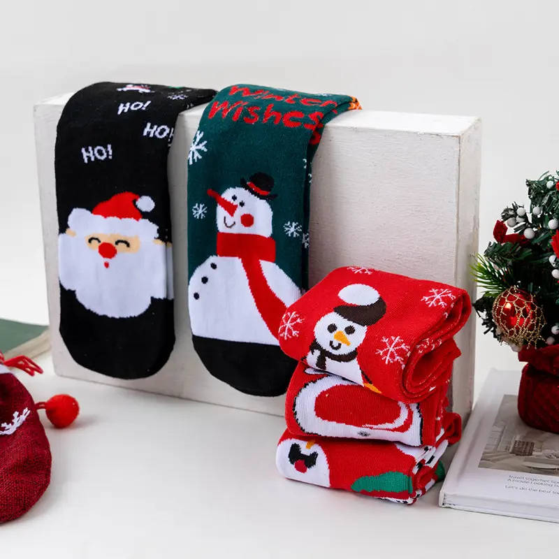 Red Knit Cotton Christmas Socks Women 2025 Winter Cute Cartoon Snowman Elk Print Couple Socks Comfort Warm Stockings Unisex