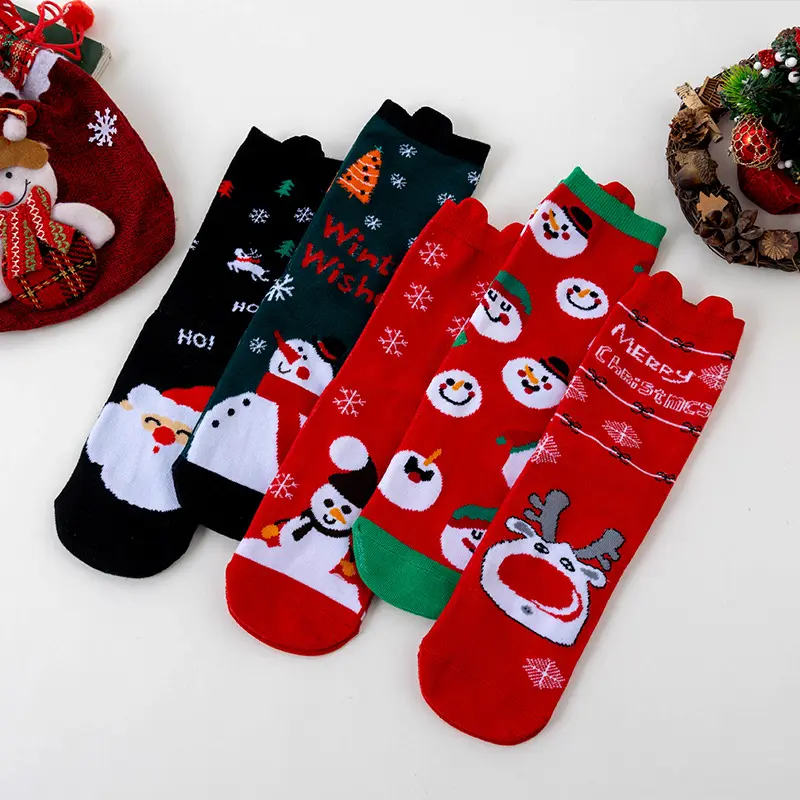 Red Knit Cotton Christmas Socks Women 2025 Winter Cute Cartoon Snowman Elk Print Couple Socks Comfort Warm Stockings Unisex