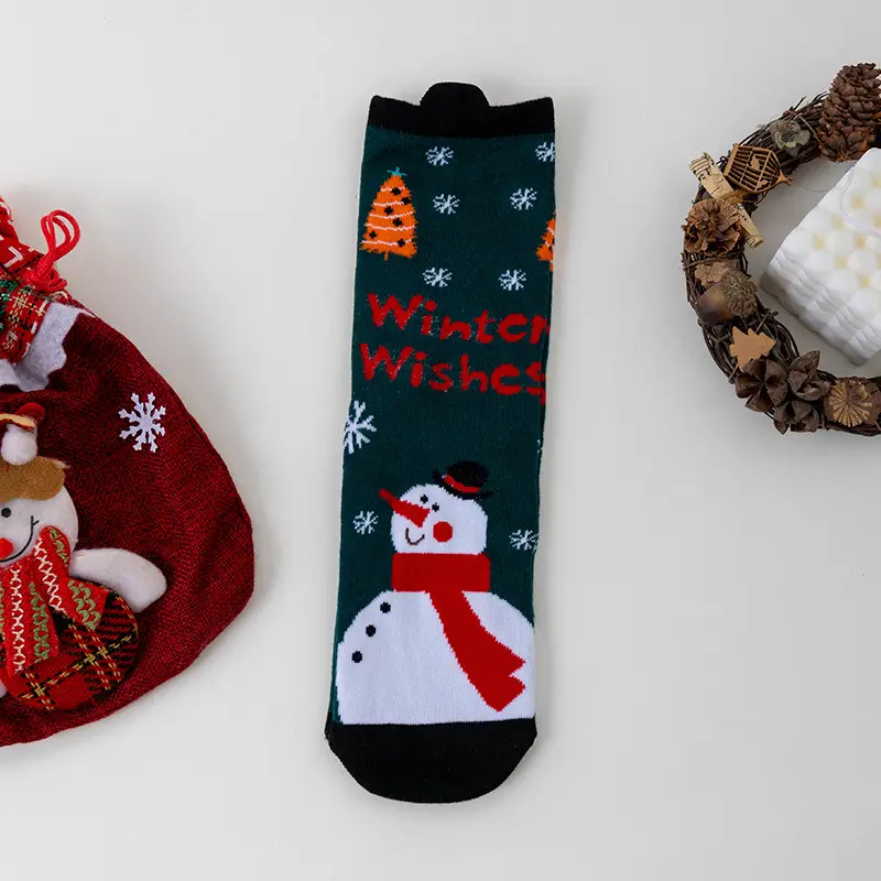 Red Knit Cotton Christmas Socks Women 2025 Winter Cute Cartoon Snowman Elk Print Couple Socks Comfort Warm Stockings Unisex