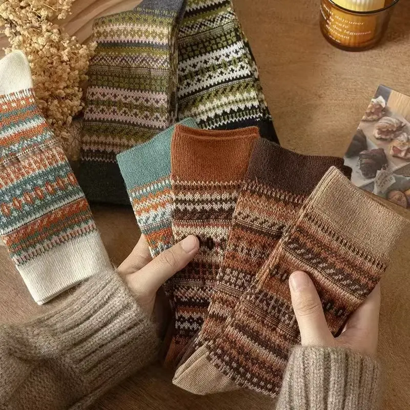 Mix Color Cotton Socks Women 2025 Winter Retro Plaid Breathable Anti-static Socks Fashion Geometric Pattern Knit Stockings