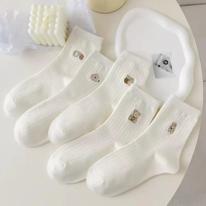Cute Cartoon Embroidery White Socks Women 2025 Autumn 5 Pairs Anti-pilling Knitted Cotton Socks Breathable Girls' Jk Stockings