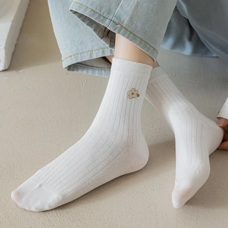 Cute Cartoon Embroidery White Socks Women 2025 Autumn 5 Pairs Anti-pilling Knitted Cotton Socks Breathable Girls' Jk Stockings