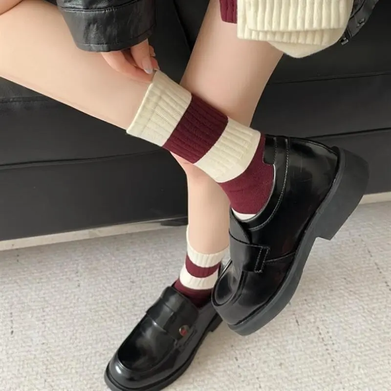 Vintage Red Striped Women's Socks 2025 Autumn Winter Sweet Bowknot Comfort Knitted Cotton Socks 5 Pairs Non Slip Girls' Stocking