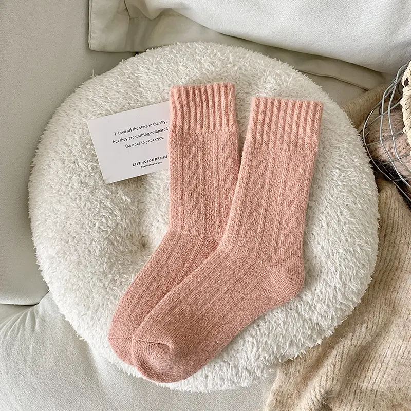 Vintage Pink Warm Plush Socks Women 2025 Winter 5 Pairs Comfort Cotton Thick Socks Soft Fluffy Fur Striped Girl's Stockings