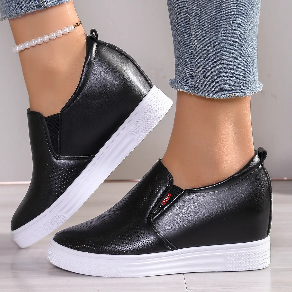 New White Hidden Wedge Heels Sneakers Casual Shoes Woman High Platform Shoes Women's High Heels Wedges Shoes for Womenbn