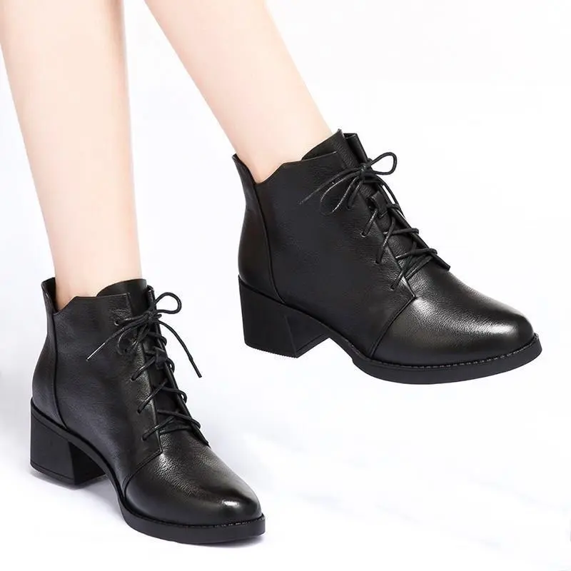 2023 Women's Shoes Luxury Chelsea Boot Women Leather Boot Chunky Winter Shoe Platform Ankle Boots Thick Heel Brand Designer