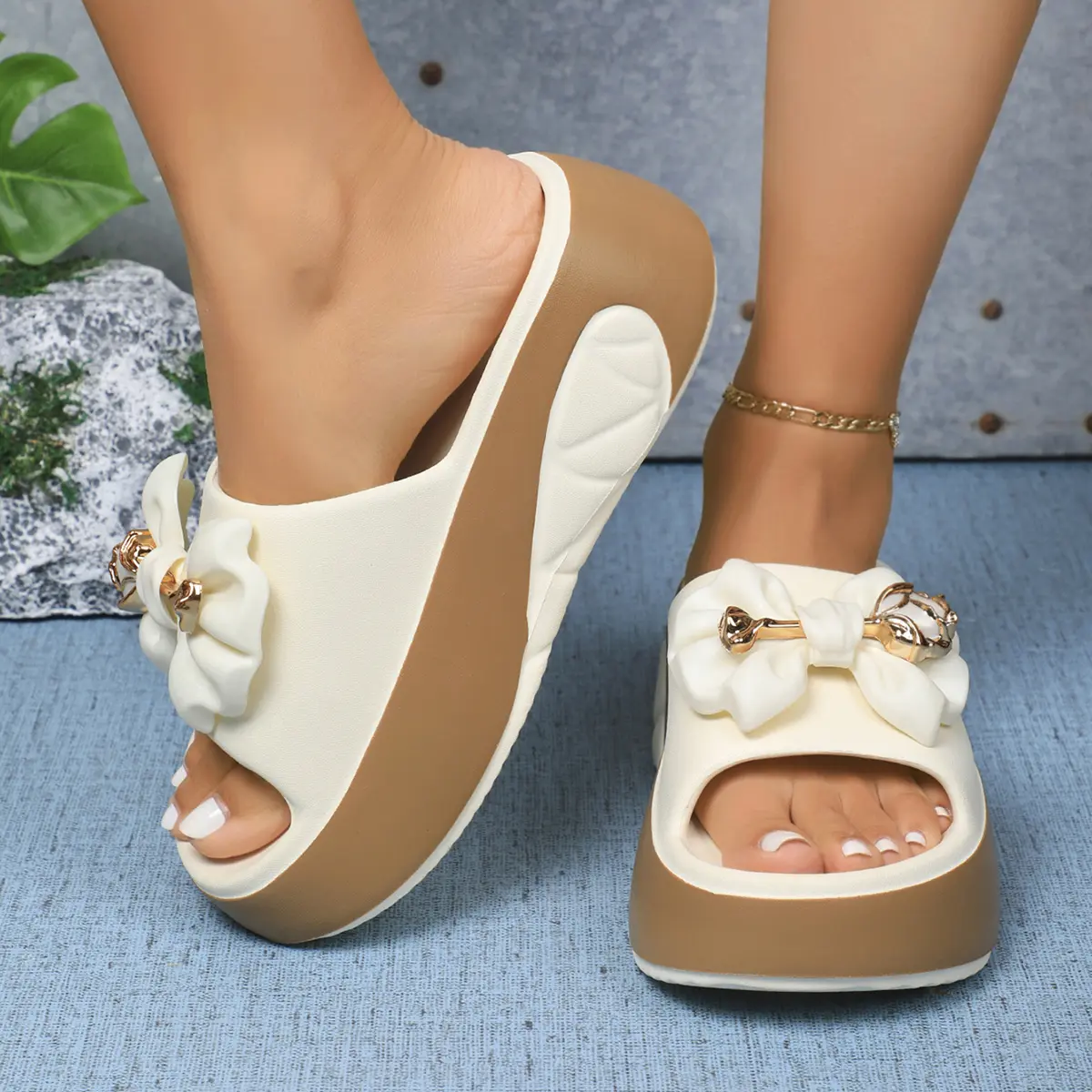 2025 Women Slippers EVA Soft Sole Summer Casual Women Platform Sandals Fashion Non-Slip Beach Slippers Luxury Slides Women