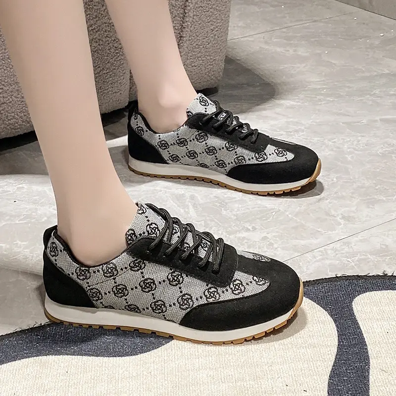 2024 Women's Summer New Fashion Print Designer  slip Flat Bottom Sports Shoes Outdoor Play Daily Comfortable Women's Shoes