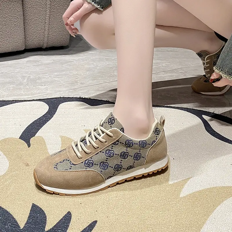 2024 Women's Summer New Fashion Print Designer  slip Flat Bottom Sports Shoes Outdoor Play Daily Comfortable Women's Shoes