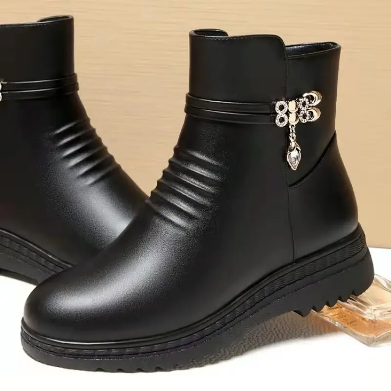 Solid Black Women Snow Boots Metal Classic Furry Winter Shoes Female Ankle Boots Winter Shoes Women Black Boots