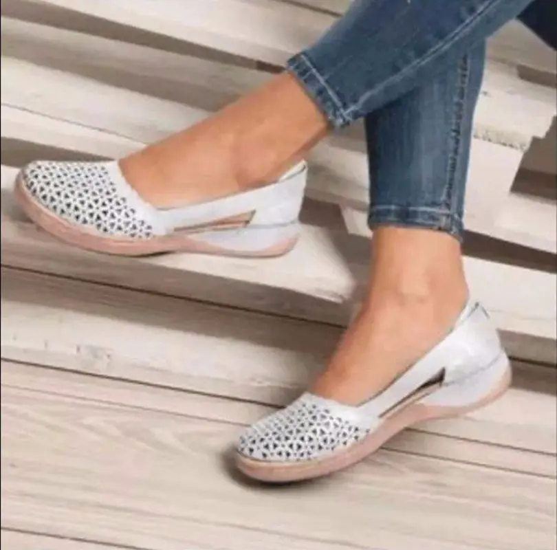 Women's Sandals 2024 Summer Handmade Ladies Shoes Leather Breathable Sandals Women Flats Retro Style Cusomized Support Slipper