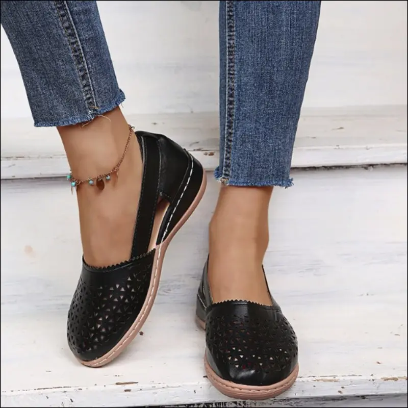 Women's Sandals 2024 Summer Handmade Ladies Shoes Leather Breathable Sandals Women Flats Retro Style Cusomized Support Slipper