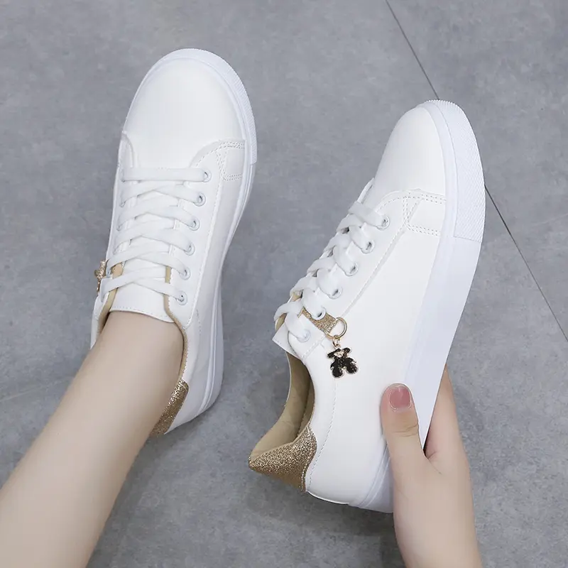 2024 New Fashion Lace up Women's Sports Shoes Women's Casual Shoes Printed Summer Women's Pu Cute Flat Shoes