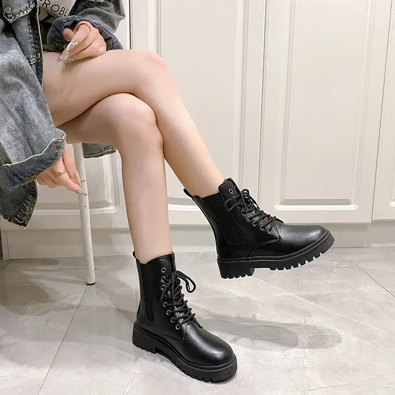 Women 2025 Autumn New Tooling Boots Lady Anti Slip Waterproof Lace Up Short Boots Students Casual Thick Heel Knight Boots