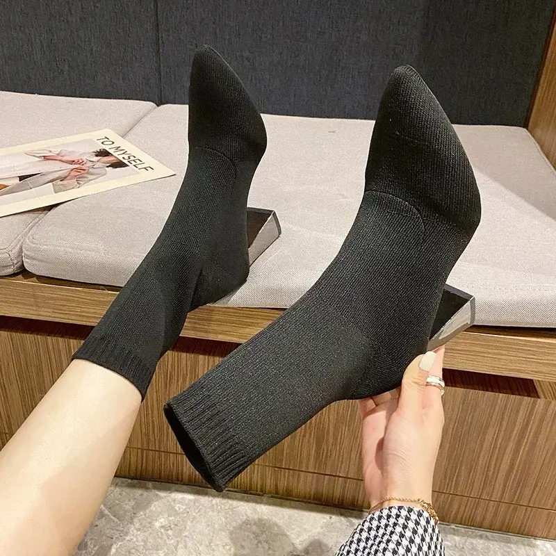 2024 New Women's Pointed Fashion Slim Socks and Boots Casual Fashion Thick High Heel Socks and Boots
