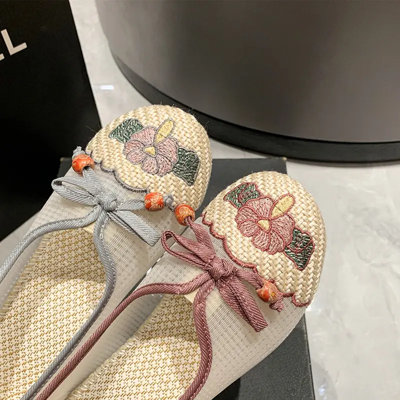 Women Sneakers Mesh Breathable Floral Comfort Mother Shoes Soft Solid Color Fashion Female Footwear Lightweight Zapatos De Mujer