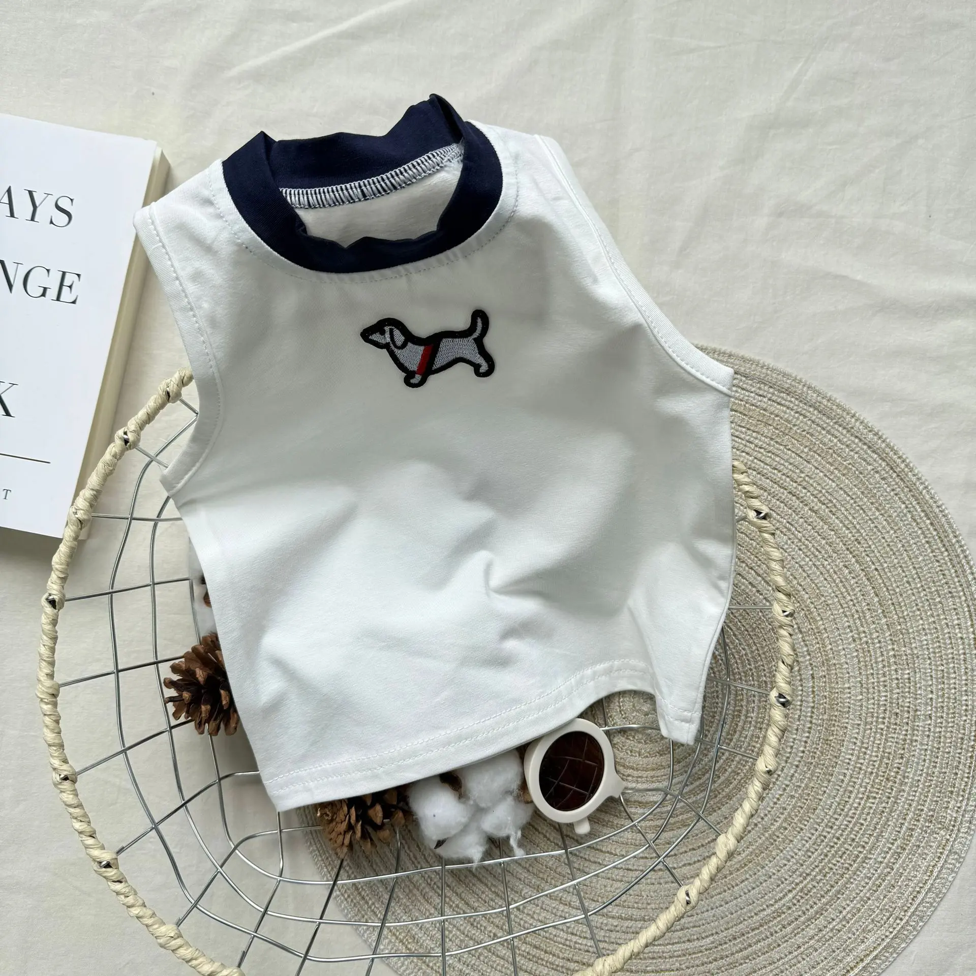 Korean Version Ins Vest T-shirt Sleeveless Bar Shorts for Boys and Girls, Cartoon Puppy Children's Clothing, Solid Color