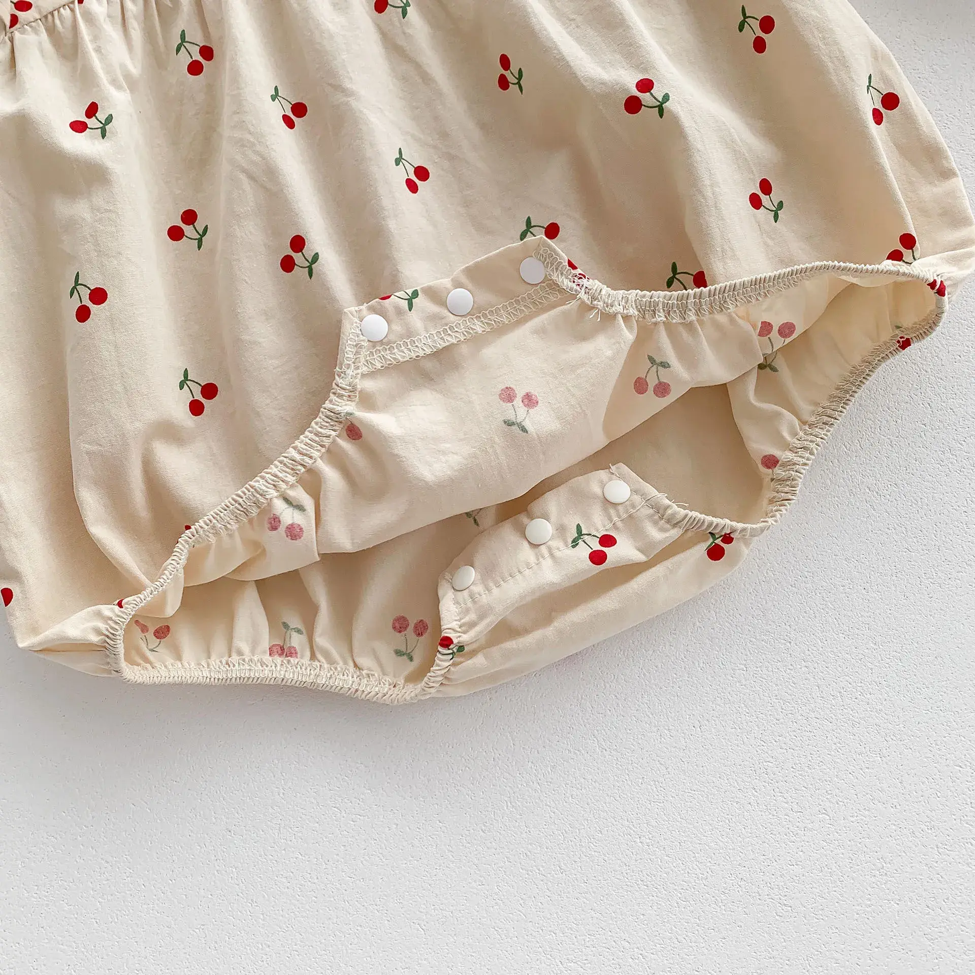 2025 Spring New in Infant Toddler Cute Clothing Kids Baby Full Sleeve Peter Pan Collar Cherry Outfits Newborn Bodysuits 0-24M
