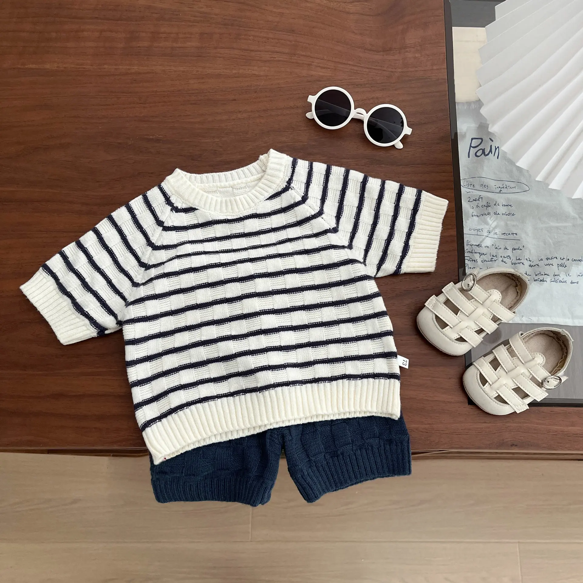 Korean Version Baby Summer Thin Striped Knitted Short Sleeved Shorts Set, New Stylish Two-piece Set for Boys and Girls