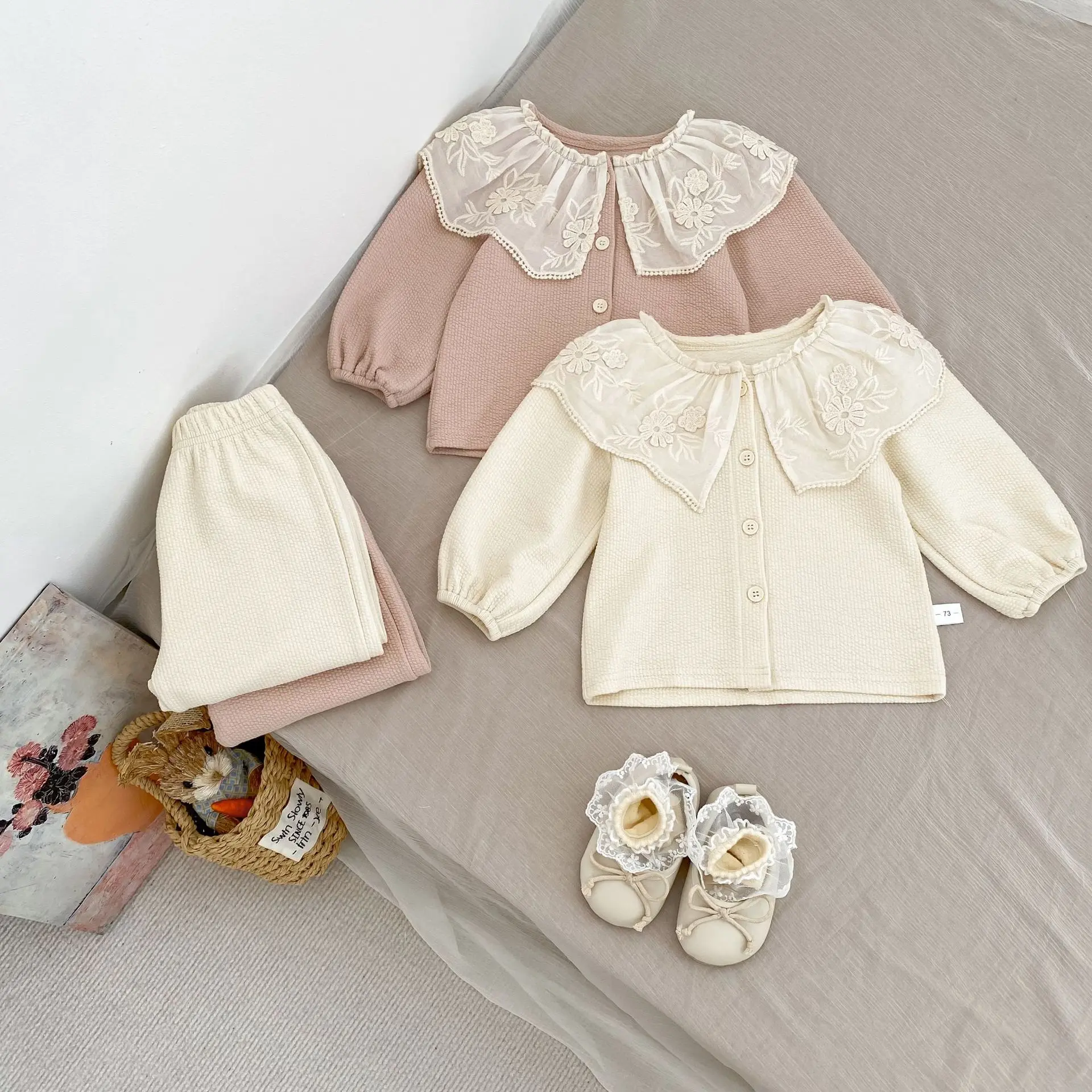 2025 Autumn Girls' Long Sleeve Set New Versatile Cotton Large Lace Collar Cardigan Top Long Pants Two Piece Set