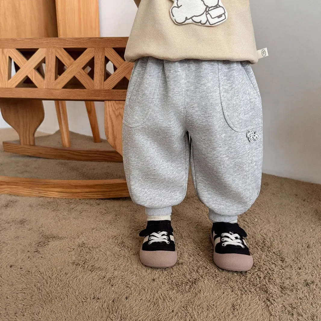 Children's Casual Pants 2025 New Autumn Baby Korean Version Autumn Pants Boys' Solid Color Knitted Sports Pants