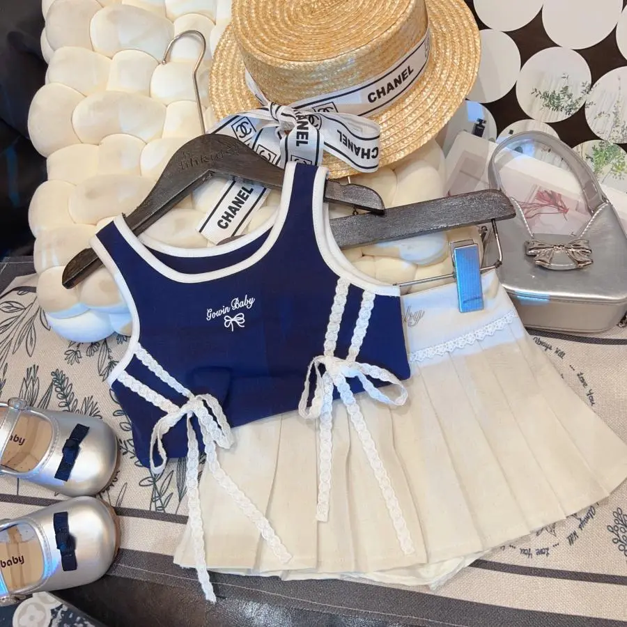 New Girls' Summer Set with A Trendy and Stylish 2025 Bow Vest and Pleated Skirt, Sleeveless Korean Two-piece Set