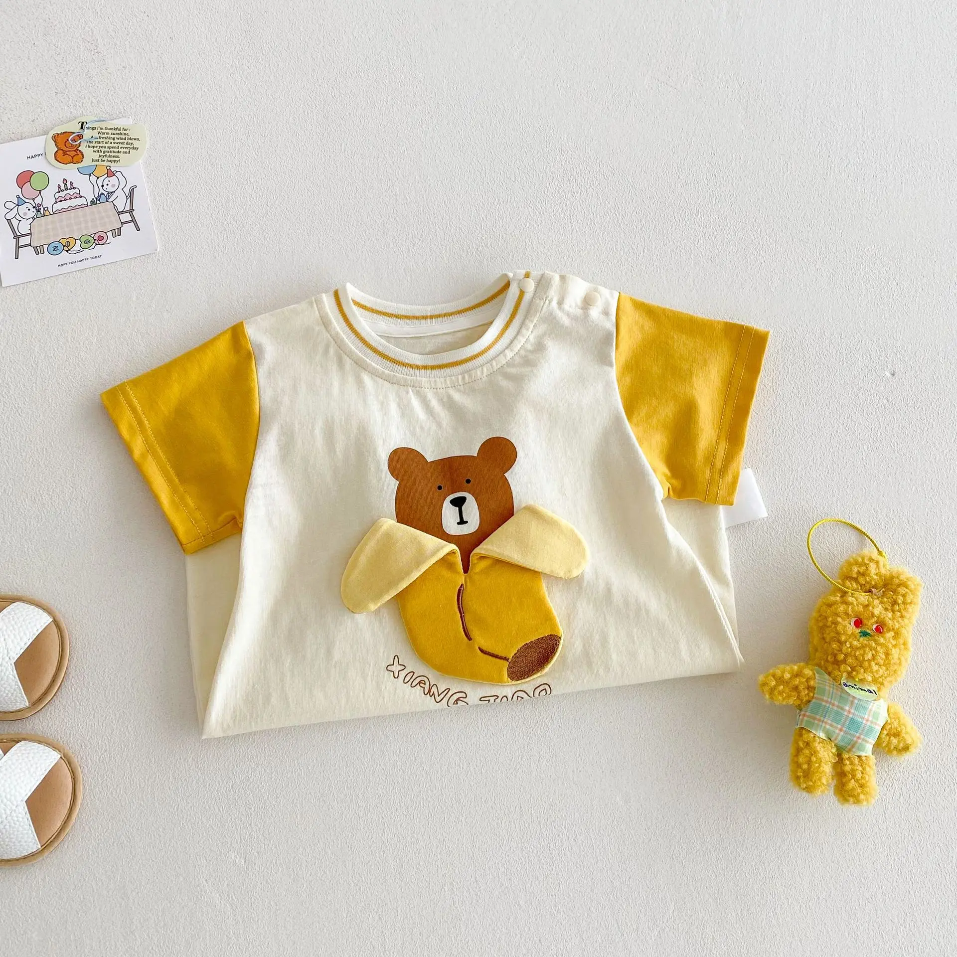 Baby super cute bag fart clothes 2025 new summer baby super cute banana bear jumpsuit thin newborn clothes