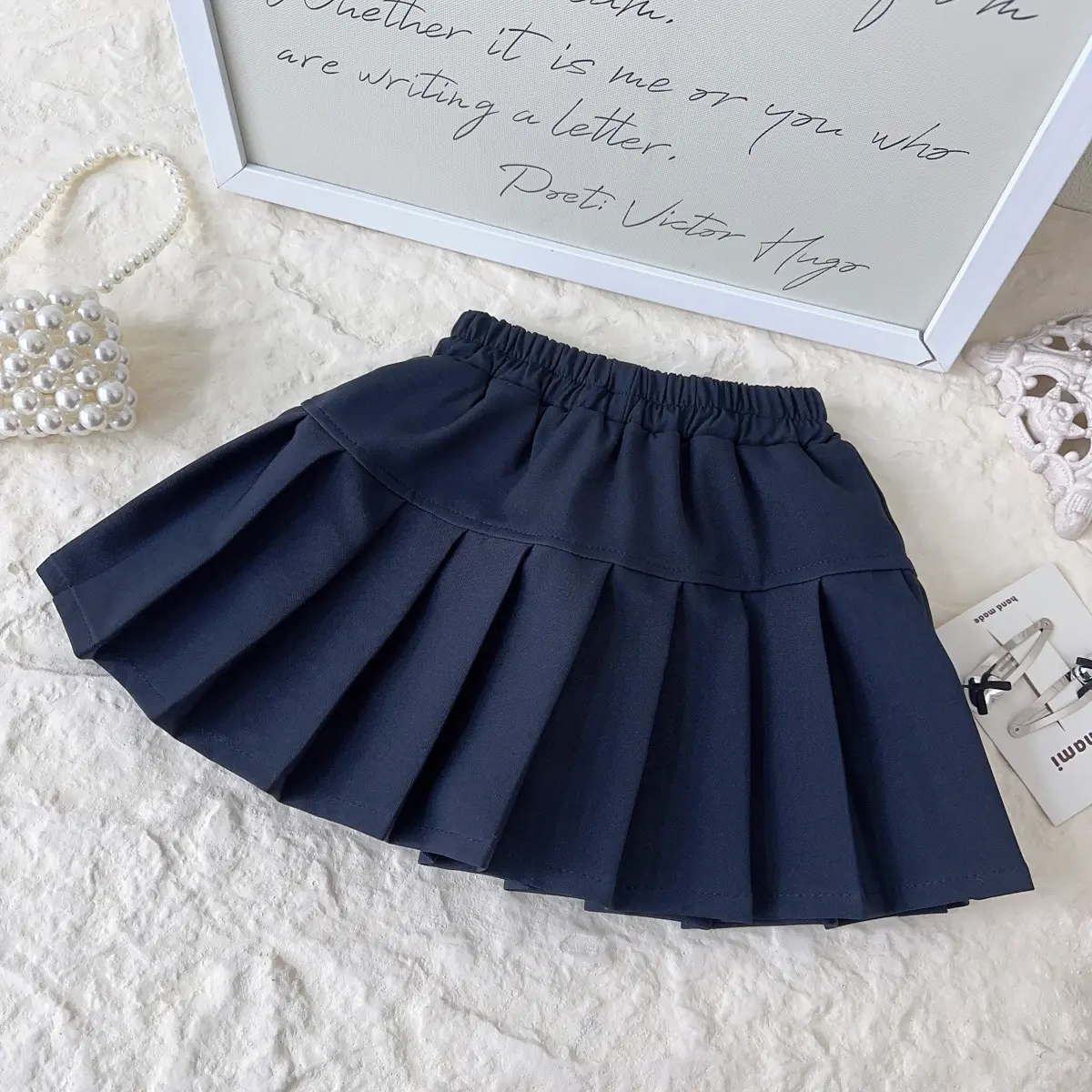 Girls' Knitted Sweater Tank Top Summer New Style Little Girls' Elegant Pleated 2025 Half Length Skirt Set
