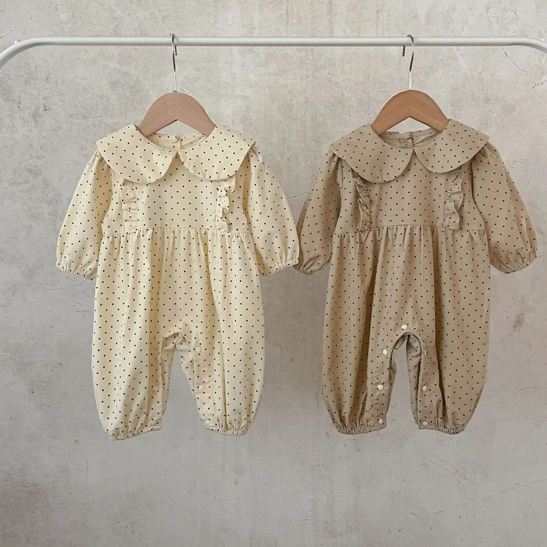 Ins New Baby Jumpsuit Autumn Versatile Lapel Polka Dot Bag Fart Clothes for Girls Baby Corduroy Ha Clothes Long Crawling