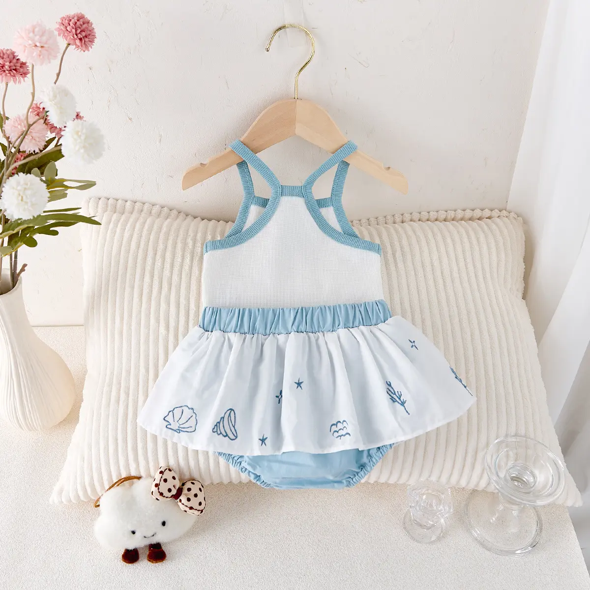 Summer Infant Strap Set 2025 New Female Baby Stylish Set Shell Strap Top+Shorts