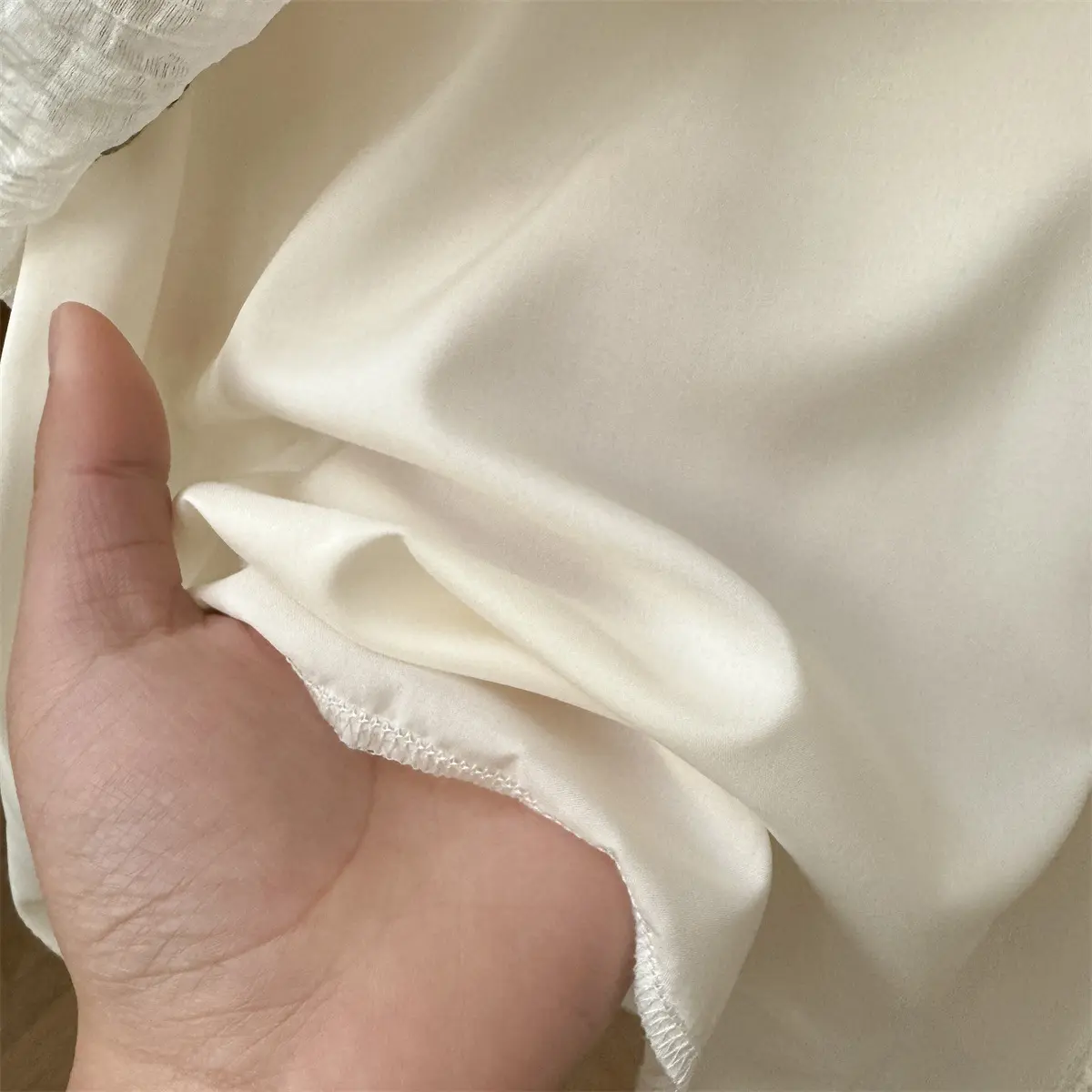 Foreign trade children's clothing, children's 2025 new product, girls' summer style floral embroidered ruffle edge dress