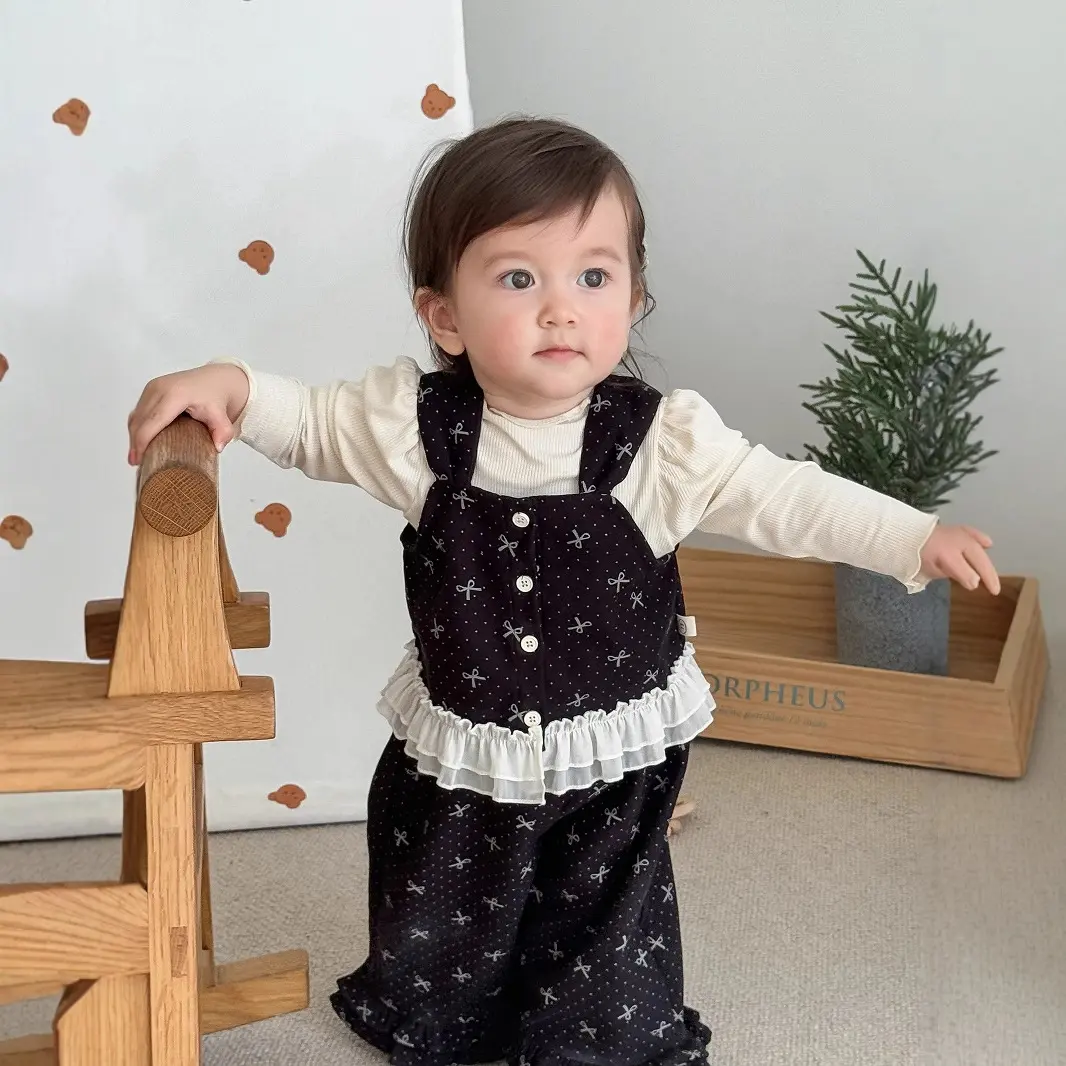 Girls' Korean Version Set 2025 New Autumn Baby Bow Camisole Top Lace Wide Leg Pants Two-piece Set Trendy