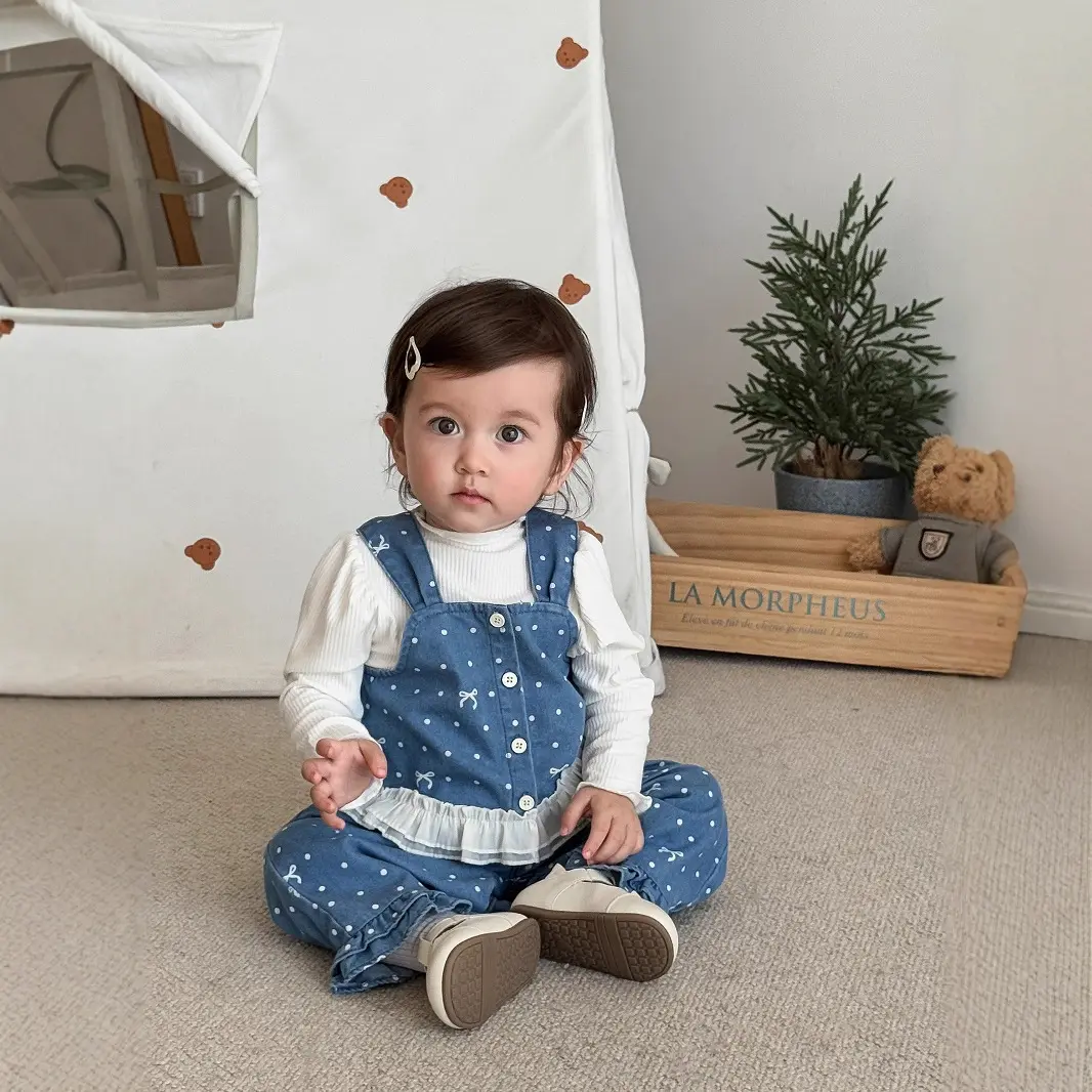 Girls' Korean Version Set 2025 New Autumn Baby Bow Camisole Top Lace Wide Leg Pants Two-piece Set Trendy