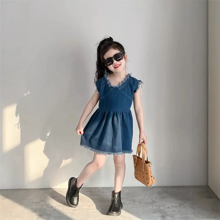 2025 Summer New Korean Style Children's Clothing, Girls' Stylish Sleeveless Fringed Denim Skirt, Fashionable Vest Dress