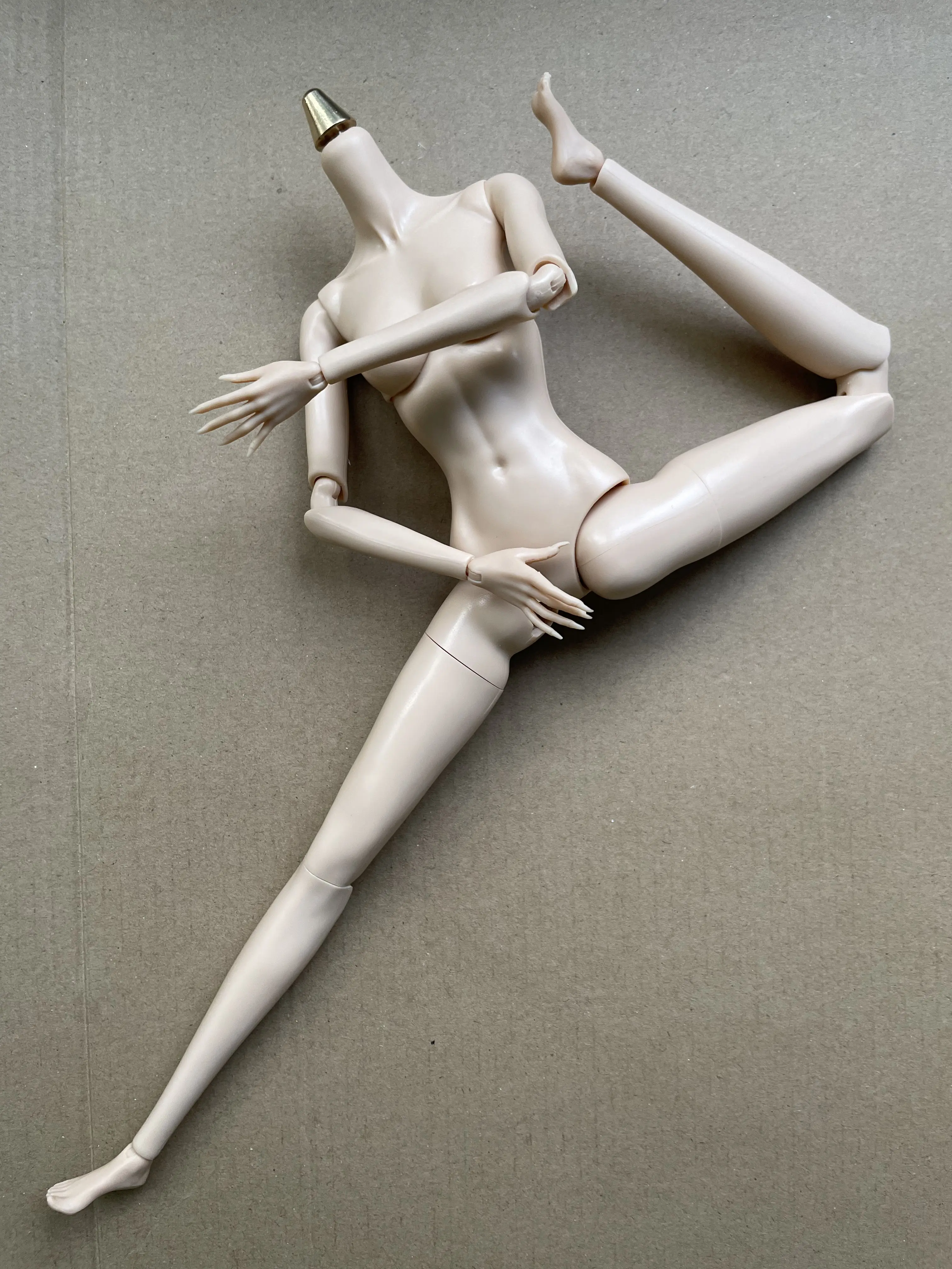 2023 New MENGF 26 Joints Body Replacement Hands With Long Nails For 1/6 Super Model Doll Yoga Joints Body Black White Skin Tone